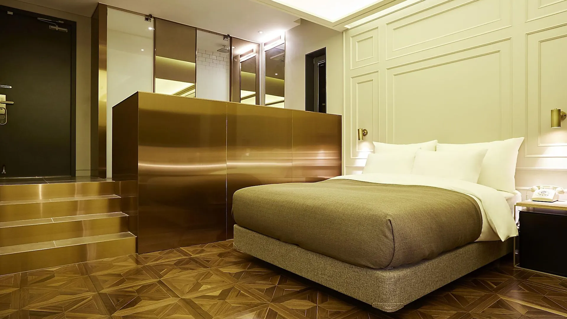 9 Brick Hotel Seoul 3*,  South Korea