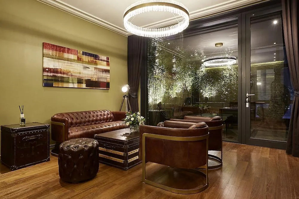 9 Brick Hotel Seoul 3*,
