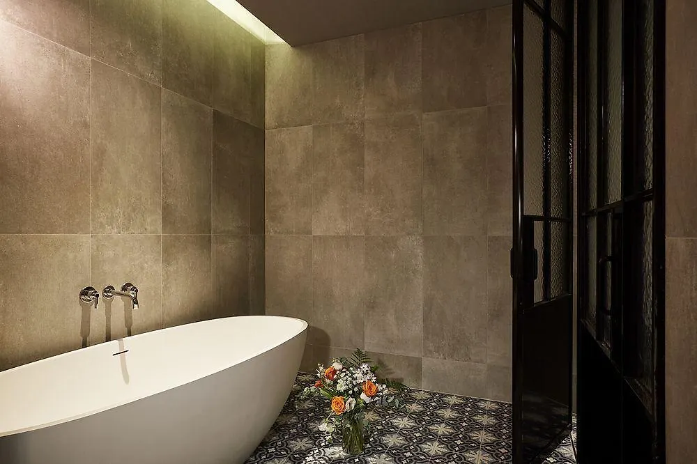 9 Brick Hotel Seoul 3*,
