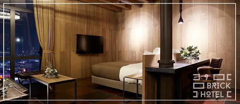 9 Brick Hotel Seoul 3*,