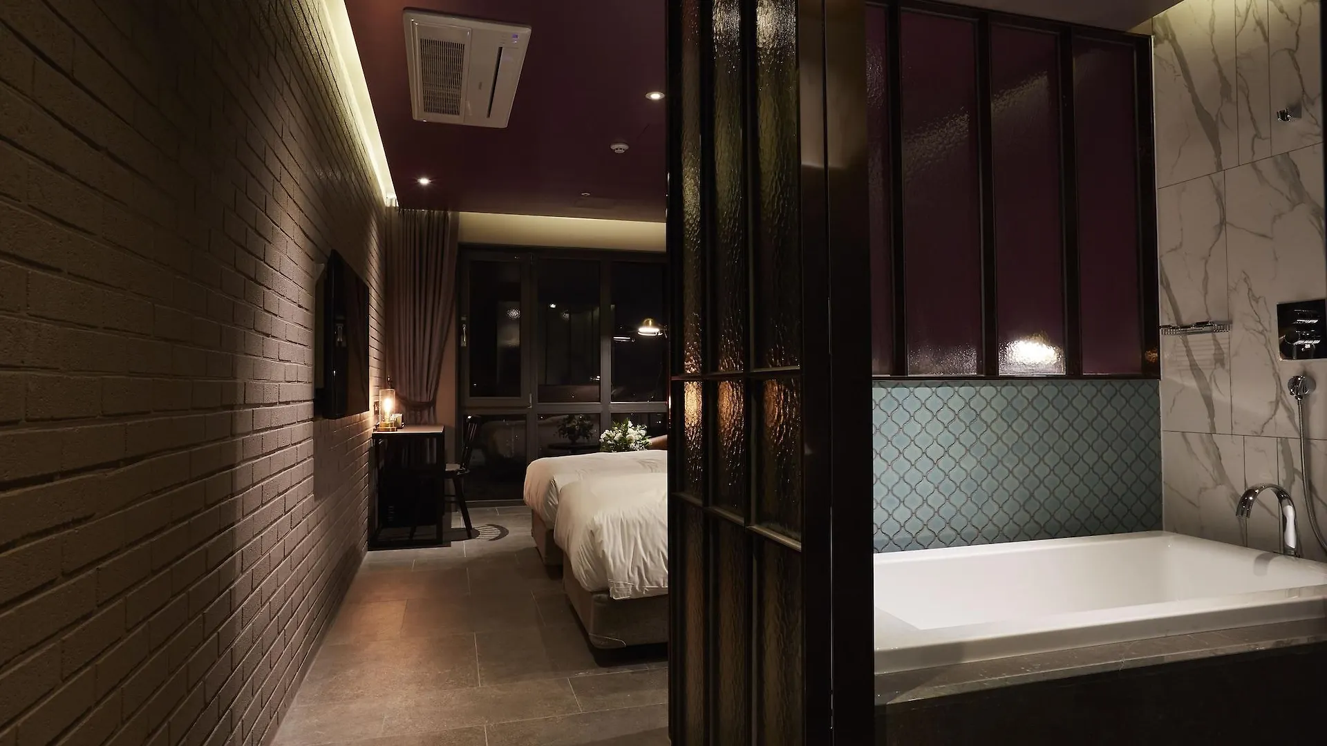 9 Brick Hotel Seúl 3*,  Corea del Sur
